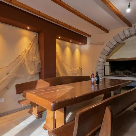 Two-bedroom In Medici