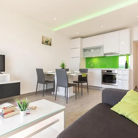 Apartment Two-bedroom In Medici